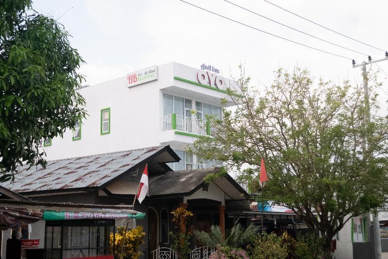 Audi Inn Hotel Tanjung Pandan Buitenkant foto
